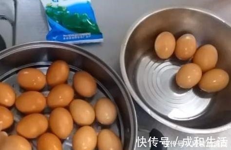 咸鸡蛋|腌咸鸡蛋时,只放盐就错了,学会“这5个”步骤,鸡蛋起沙又流油