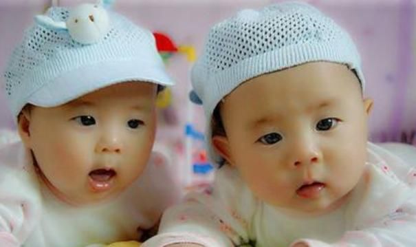 家长|双胞胎是否需要分大小？答案跟你想的不一样，孩子健康快乐很重要