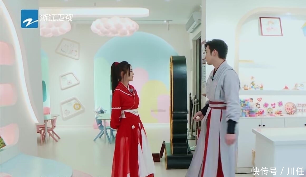 嘉宾 好好的原创游戏不玩,抄来的游戏又翻车,这档国民综艺要“糊”了