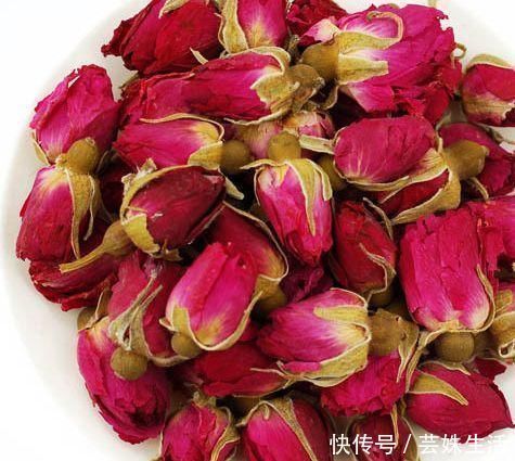 玫瑰花和此物一起泡,给子宫来个大扫除,口臭没了,皮肤红润细腻