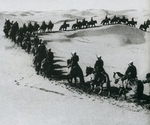 军事力量|红军西征第一枪，彭德怀的西方野战军战斗力强，奇袭宁条梁全歼敌军