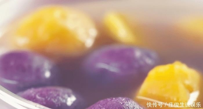 香甜|分享一款用红薯和紫薯做成的甜汤,软糯香甜又营养,孩子特爱吃