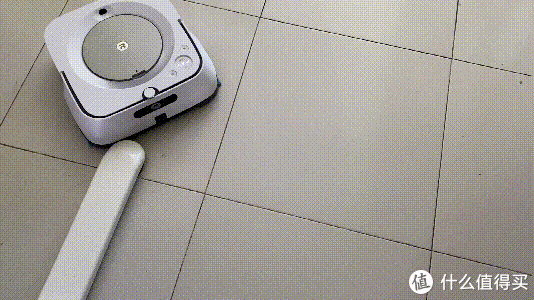 轻松家居清洁 篇四：究竟谁擦地擦的更干净？iRobot擦地机器人m6体验惊魂记