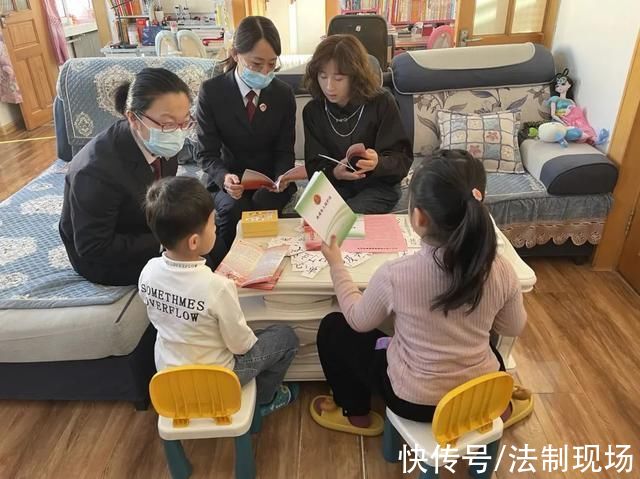 塔河县人民检察院开展“把爱带回家-送法到家，让孩子健康成长”寒假儿童关爱服务活动|检护“未”来| 人民检察院