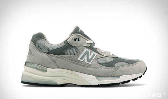 解密!苹果创始人「乔布斯」最爱穿的鞋,究竟是哪双