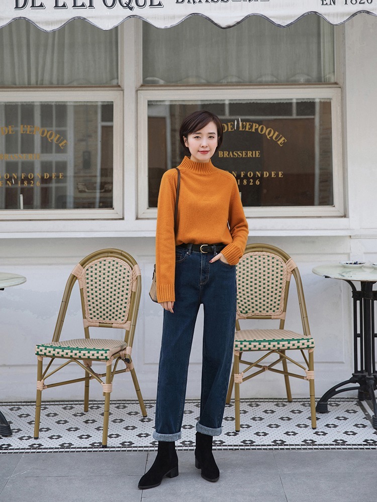 博主|入冬后的高级感从何而来?靠一件“针织衫”就可以搞定,时髦大气