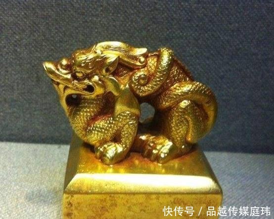 王姝颖|老头捡到宝贝,专家希望上交,老头却得知是国宝,死活不愿上交