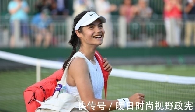 中国传统文化|有一半中国血脉,18岁少女成温网最大黑马,赛后采访感谢国内妈妈