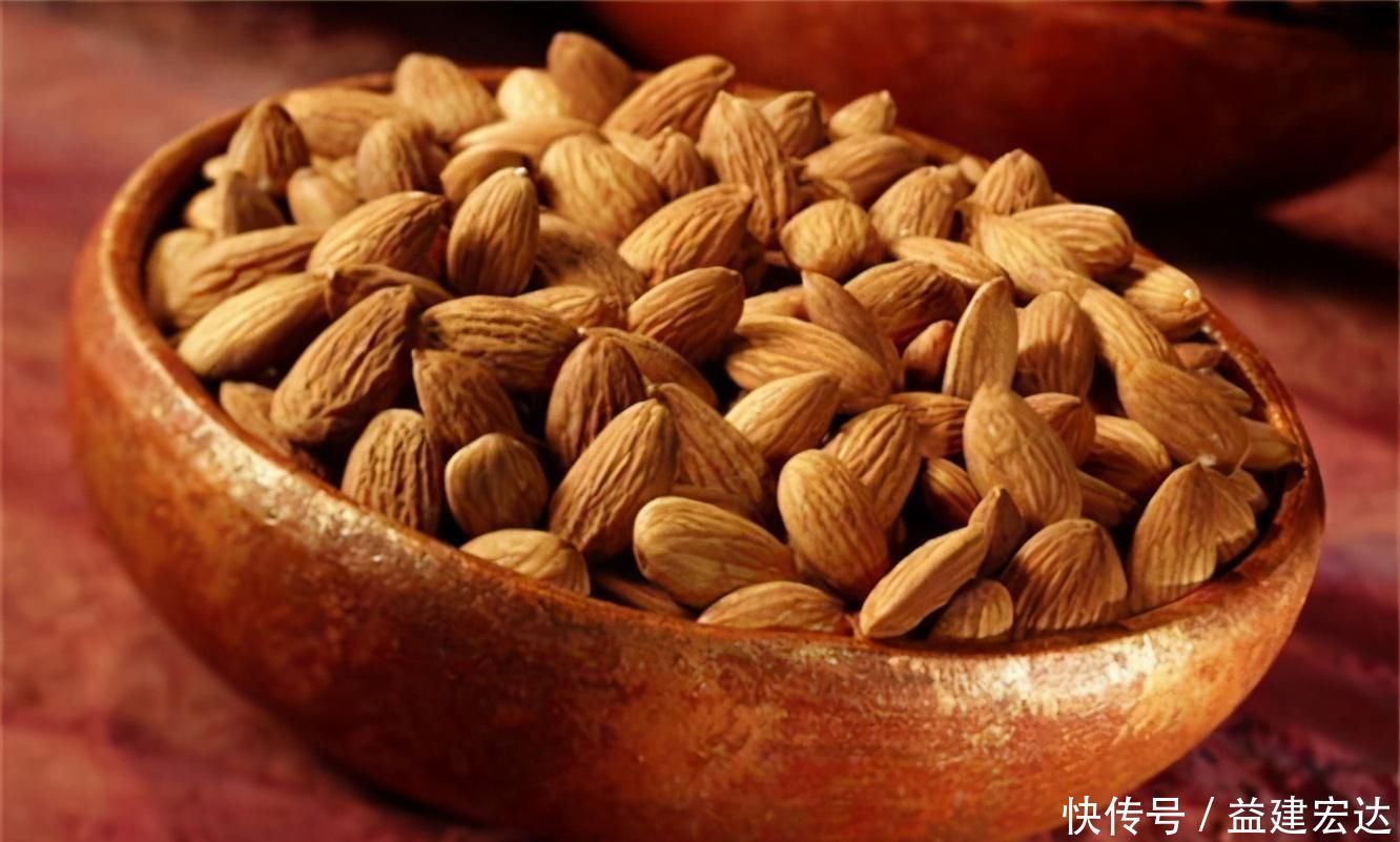 会吃的人更长寿,推荐3种食物,清热化痰,润肺止咳,爱吃就赚到