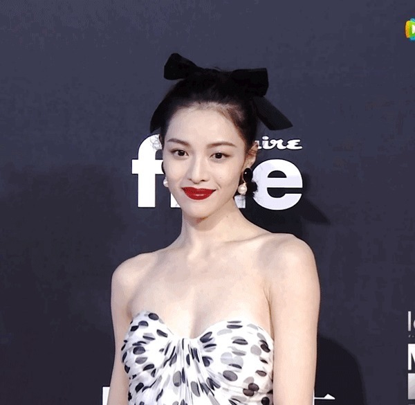  好看|今年流行的发饰，这3个百搭又日常，随便一戴就很好看