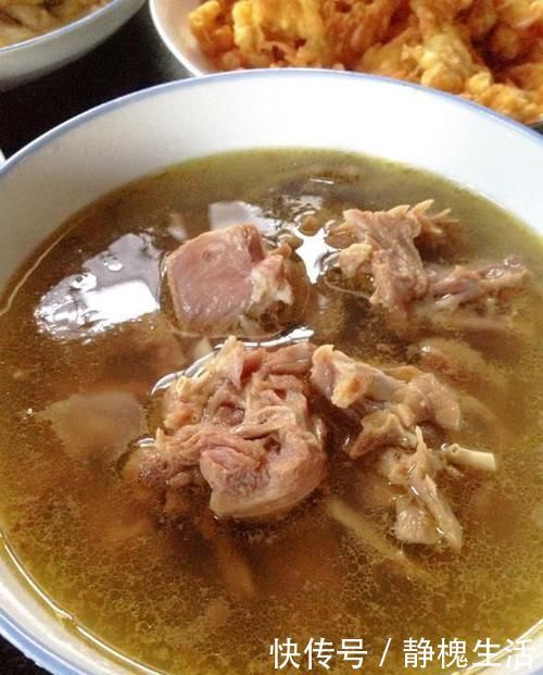 生姜性温|百病皆由湿作祟!坚持“1穴2粥3水”,祛湿化痰,疾病不再扰