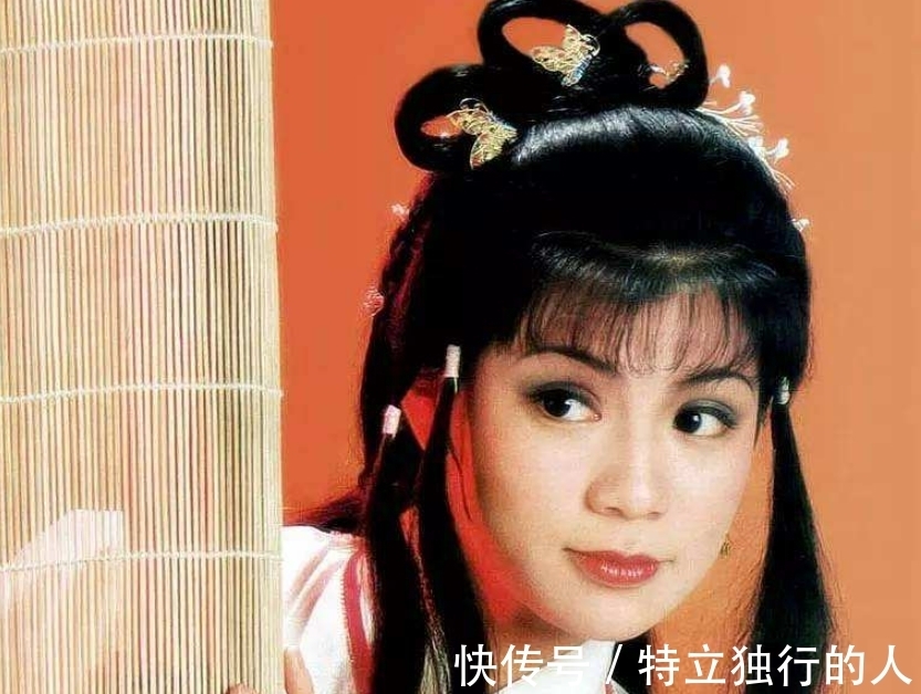 师父&裘千仞打伤黄蓉,黄药师为何不敢去找他报仇?看看他师父是谁