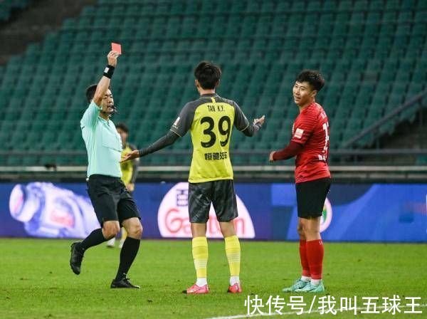中国足球|中超广州队完胜长春亚泰原因浮出水面，球迷：郑智执教值得期待