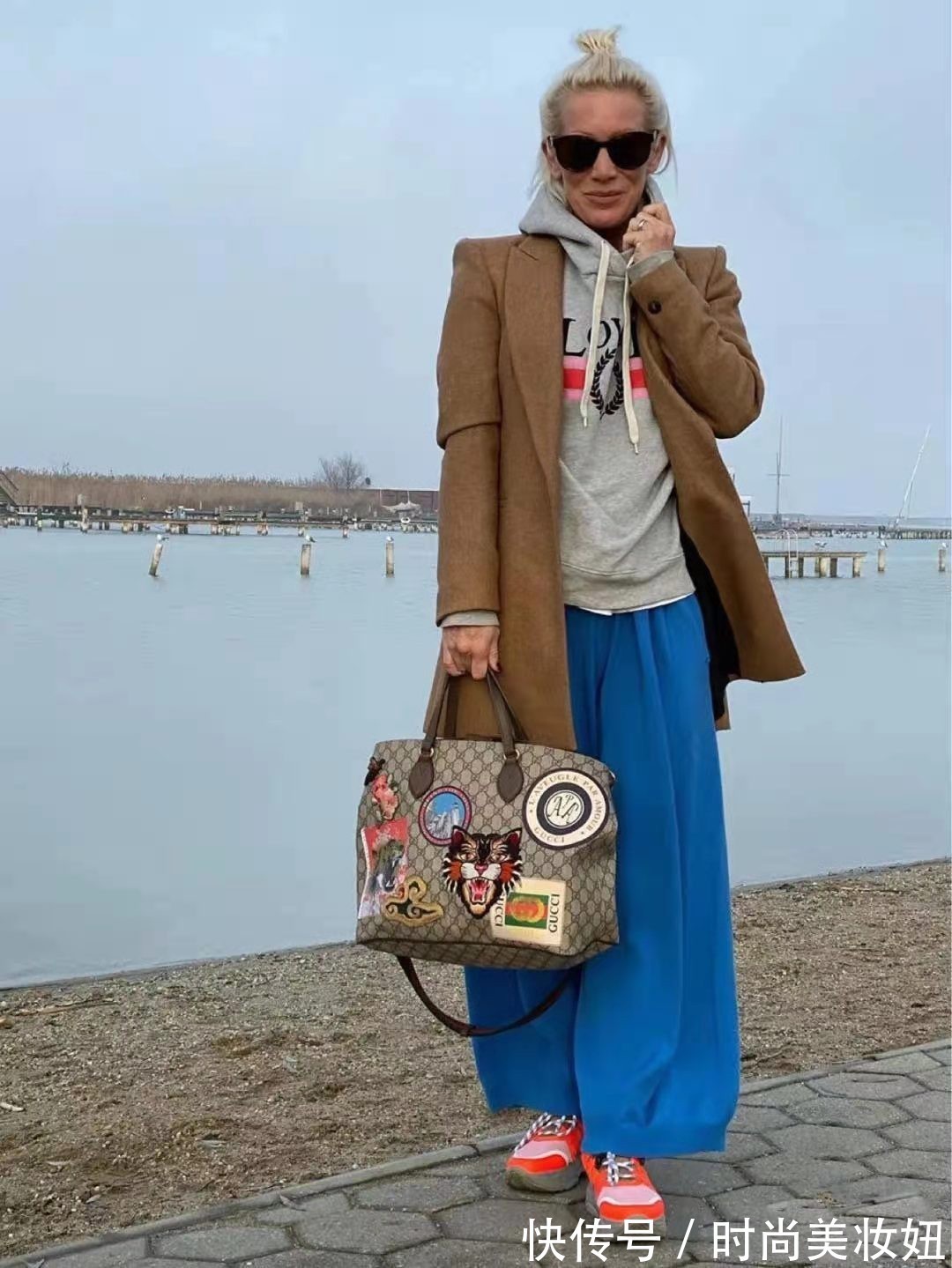 年纪|年过60的状态比年轻人还好,一把年纪穿得时髦洋气,优雅又高级