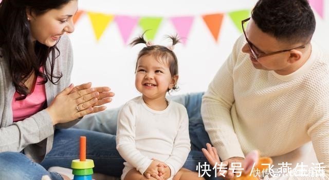 佳佳|教宝宝说话的四个错误方法,孩子越学越不会,中了的父母赶快改正!