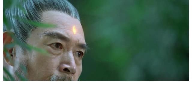 电视剧版!《雪中悍刀行》王重楼为何给徐凤年大黄庭?看似亏了,却也是自保