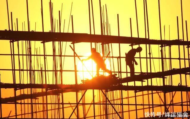 事项|卖房子定金怎么收 交定金有什么注意事项?