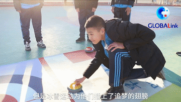 “折翼天使”追夢冰雪|全球連線| 冰雪