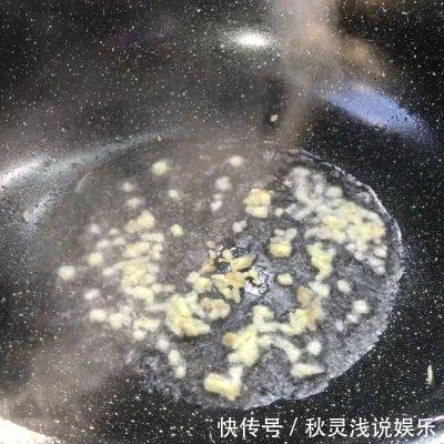 姜末|学会#巨下饭的家常菜#炝炒藕片,把餐厅味道搬回家