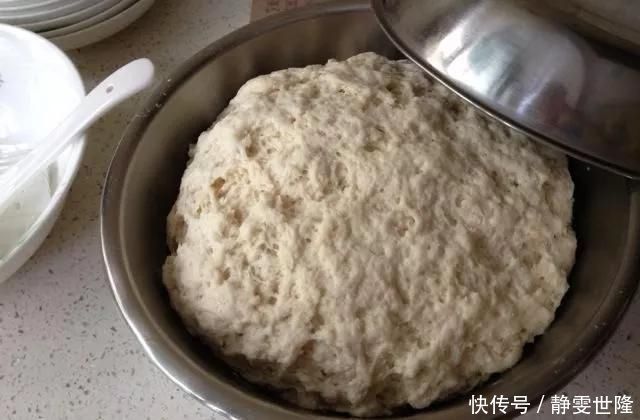 别只是加酵母,大厨透露多加“2种”,香甜松软又好吃