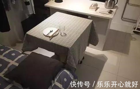 出租房|我和男友在上海15平的出租房, 又小又破, 改造后, 房东阿姨愣住了！