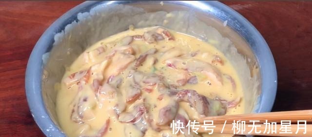 在家炸酥肉,面糊只用水调就错了,教你饭店做法,外酥里嫩不脱糊!