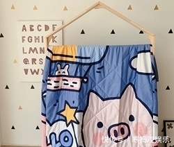 幼稚|宅男交了女朋友,她却不喜欢二次元,坚持要扔掉这些幼稚的东西