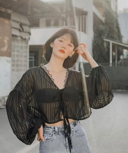 长相舒服又极具氛围感泰国短发女孩meiinpsn 颜值和衣品也都太A了