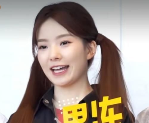 陈卓璇|硬糖少女成团后直播,离开十级美颜希林、陈卓璇增龄,郑乃馨厉害