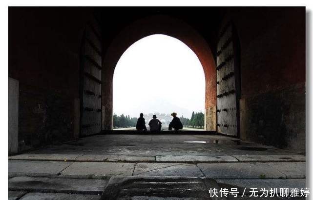 灭亡|满清灭亡100多年了,现在还有守陵人,谁在给他们发工资?