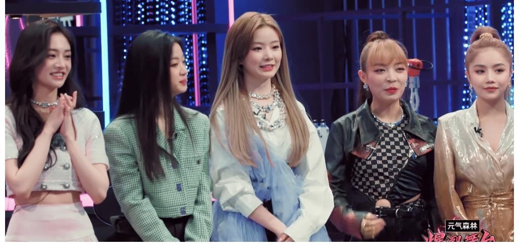 韩红|韩红脸盲认错女爱豆太尴尬，却唯独认出刘柏辛，实力比脸蛋重要