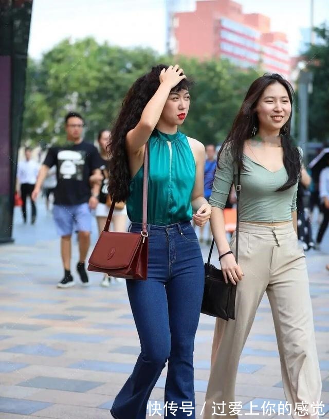 gt 喇叭裤pk阔腿裤,需要从“三个”方面作比较,才能给出正确选择!