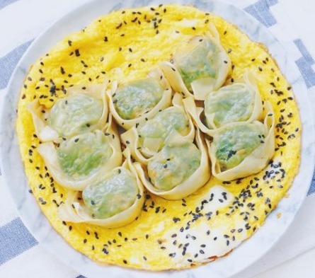 馄饨别只会煮着吃!此种做法老公吃了两盘,边吃边夸完全停不下来