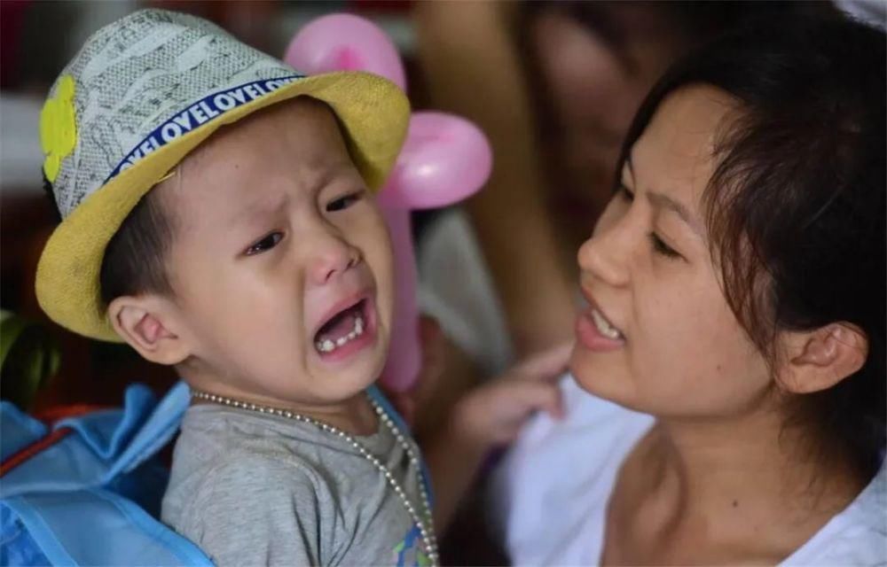 校园暴力|“妈妈，我被人打了”，当孩子被欺负，你的回答很关键