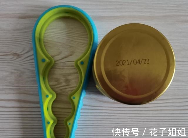 每件不超过10元的10件小物品，是厨房大帮手，赶紧收藏起来！