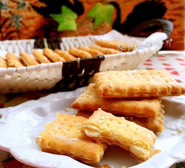 香酥|芝麻咸脆饼干，香酥可口，营养健康，特别美味