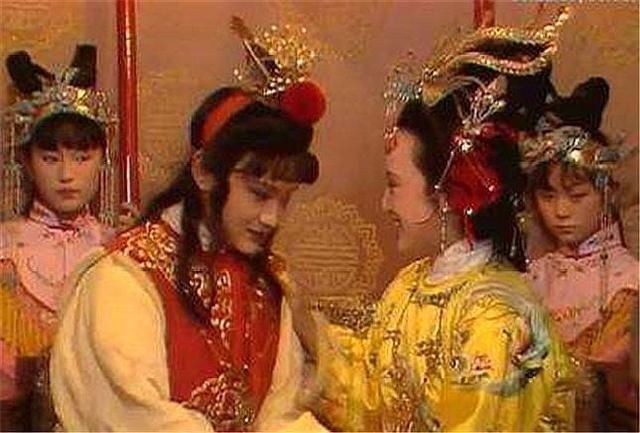 红楼梦|红楼梦难怪宝钗在贾府如此简朴,你看她安的什么心、在效仿谁