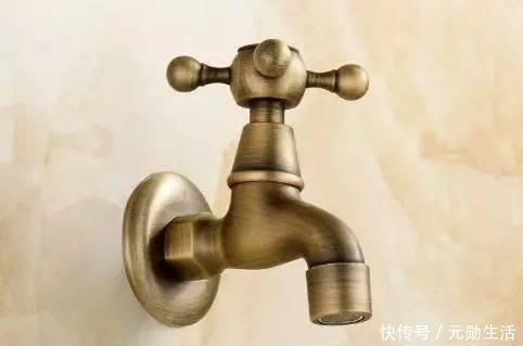 不锈钢|水龙头买纯铜好还是不锈钢好做建材的朋友说,买错会影响健康