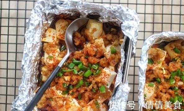 烤豆腐|夜市爆款小美食烤豆腐，自己做5块钱成本，份量让你吃到撑