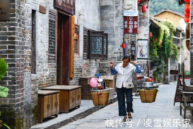 广州|广西有座千年古镇，位居中国十大最美古镇之首，广州1.5小时可达