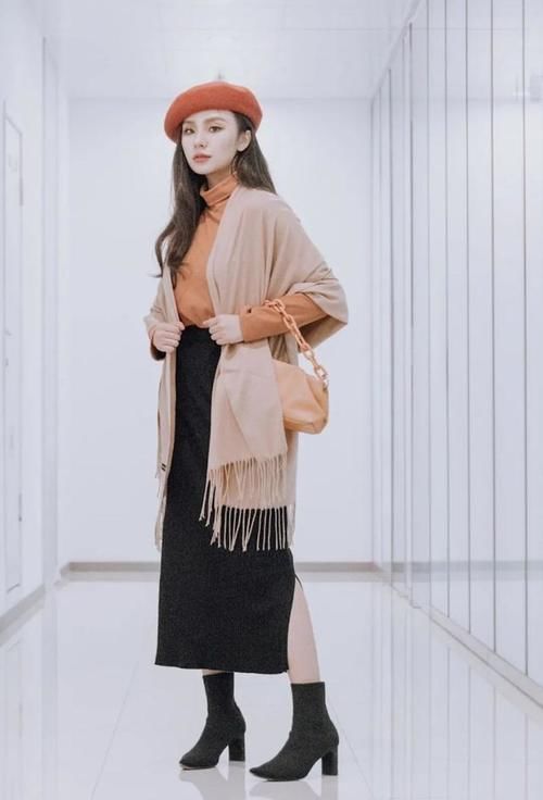  气质|“奶茶色”今年开挂了，一穿就很有气质