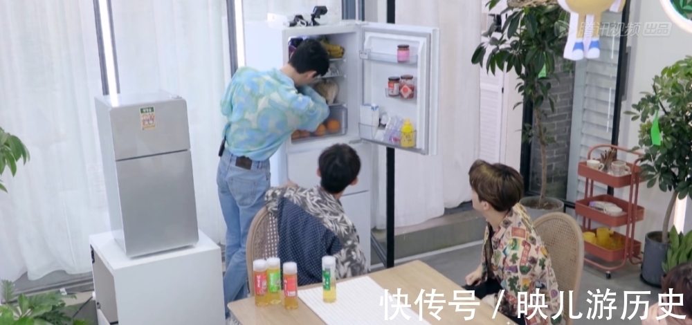 轟趴|節(jié)目組認慫了?急忙改回老版本,龔俊可能成口碑轉(zhuǎn)折點?