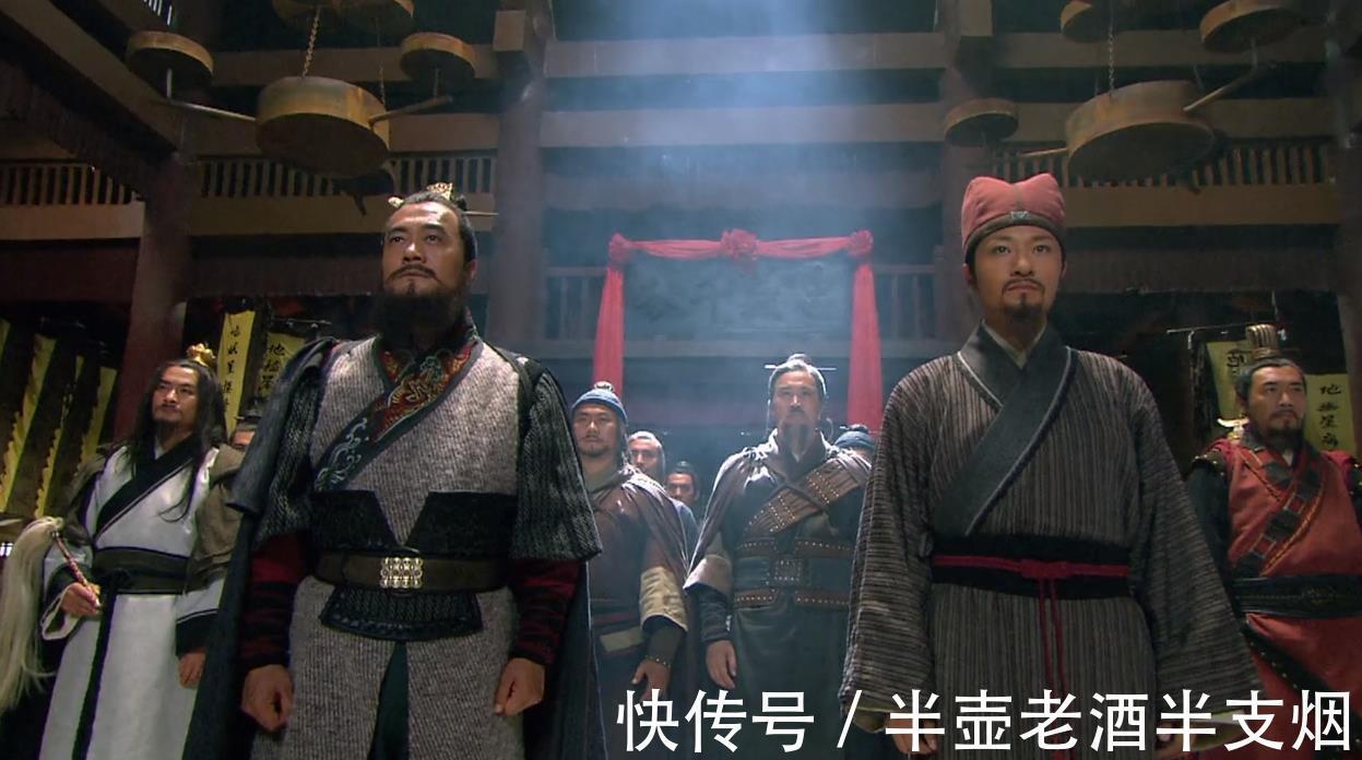 樊瑞#宋江五人伪造排名石碣能骗过鲁智深,骗不过武松等三位好汉,他们为何不拆穿?