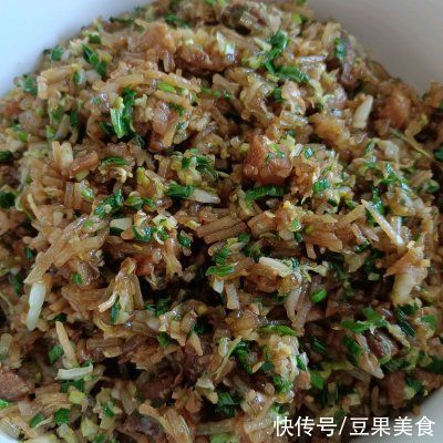 萝卜粉丝包子这样做,手残党也能当大厨