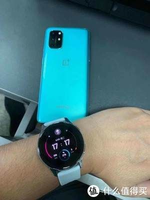 手表|体验一个月，一加智能手表OnePlus watch到底值不值得购买