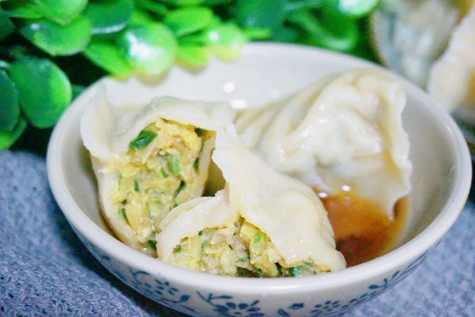 这菜最便宜,用它包饺子,鲜嫩多汁,比韭菜茴香都好吃