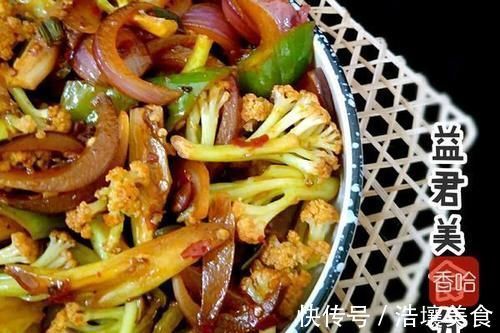 碱性食物要多吃,滋补又养胃,我家隔三岔五吃一次,家人抵抗力都很好