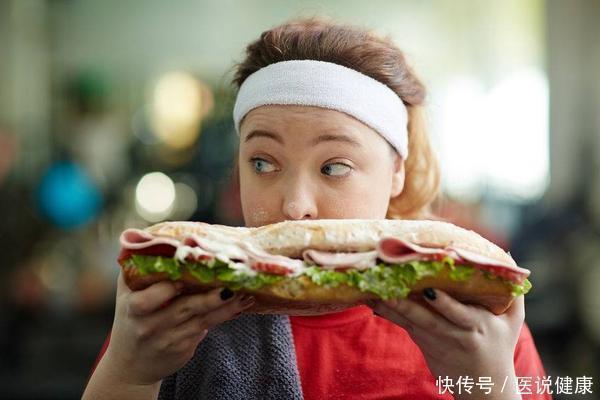 血糖值|血糖高是“吃”出来的？医生忠告：远离糖尿病，4种食物别贪嘴