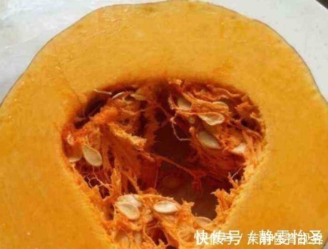 糯米粉|做南瓜饼时，只加糯米粉和糖就错了，如果少了它，不软糯还发硬