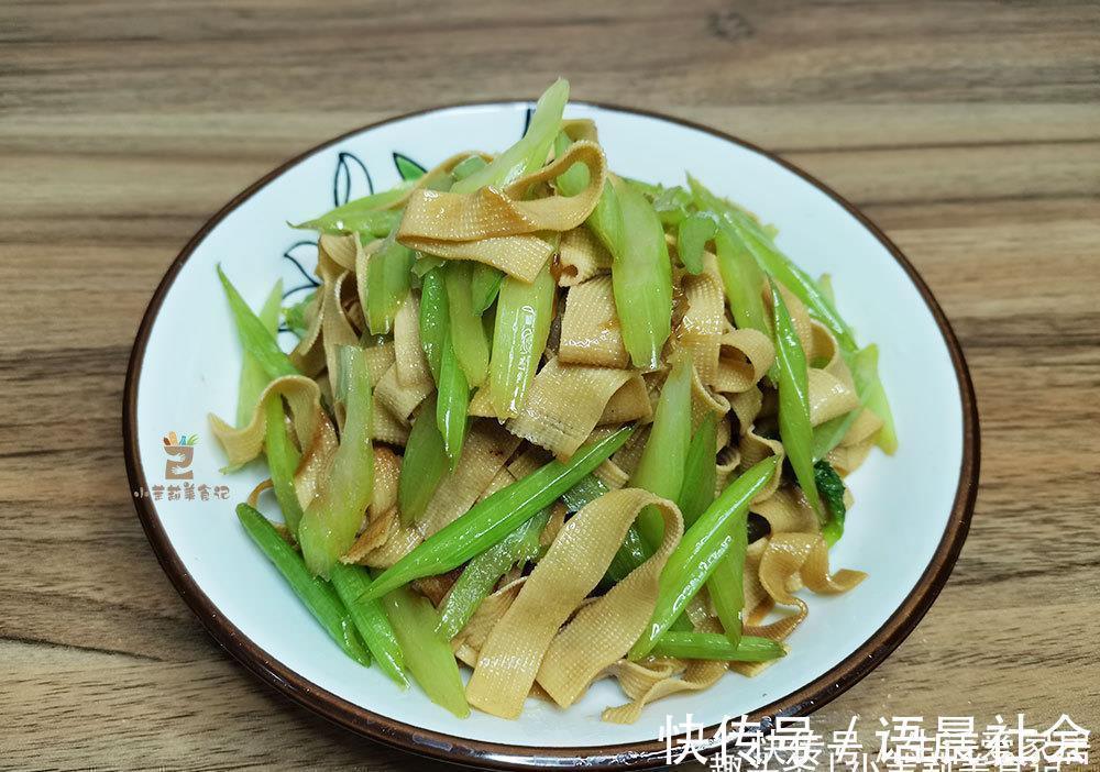 炒豆腐皮|炒豆皮，直接下锅炒是错的，难怪味道怪，大厨教你正确做法，真香